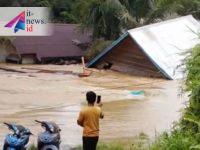 Banjir Long Ayap: Sekolah, Gereja, Aula Adat Hingga Poskesdes Hanyut