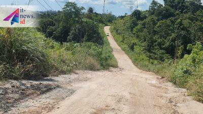 Akses ke Tanah Kuning Masih Rusak, Perbaikan Jalan Tertunda Lagi Hingga 2026?