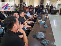 Foto: Dialog di ruangan sangalaki kantor bupati berau (Doc.ITNews)